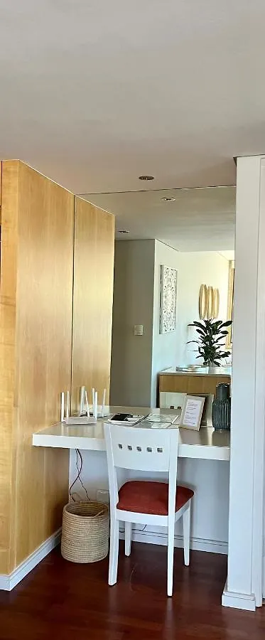 #1604 Cartwright -Diamond In The Sky Daire Cape Town