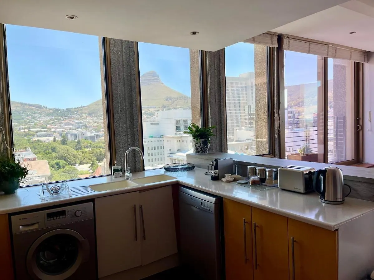 #1604 Cartwright -Diamond In The Sky Daire Cape Town