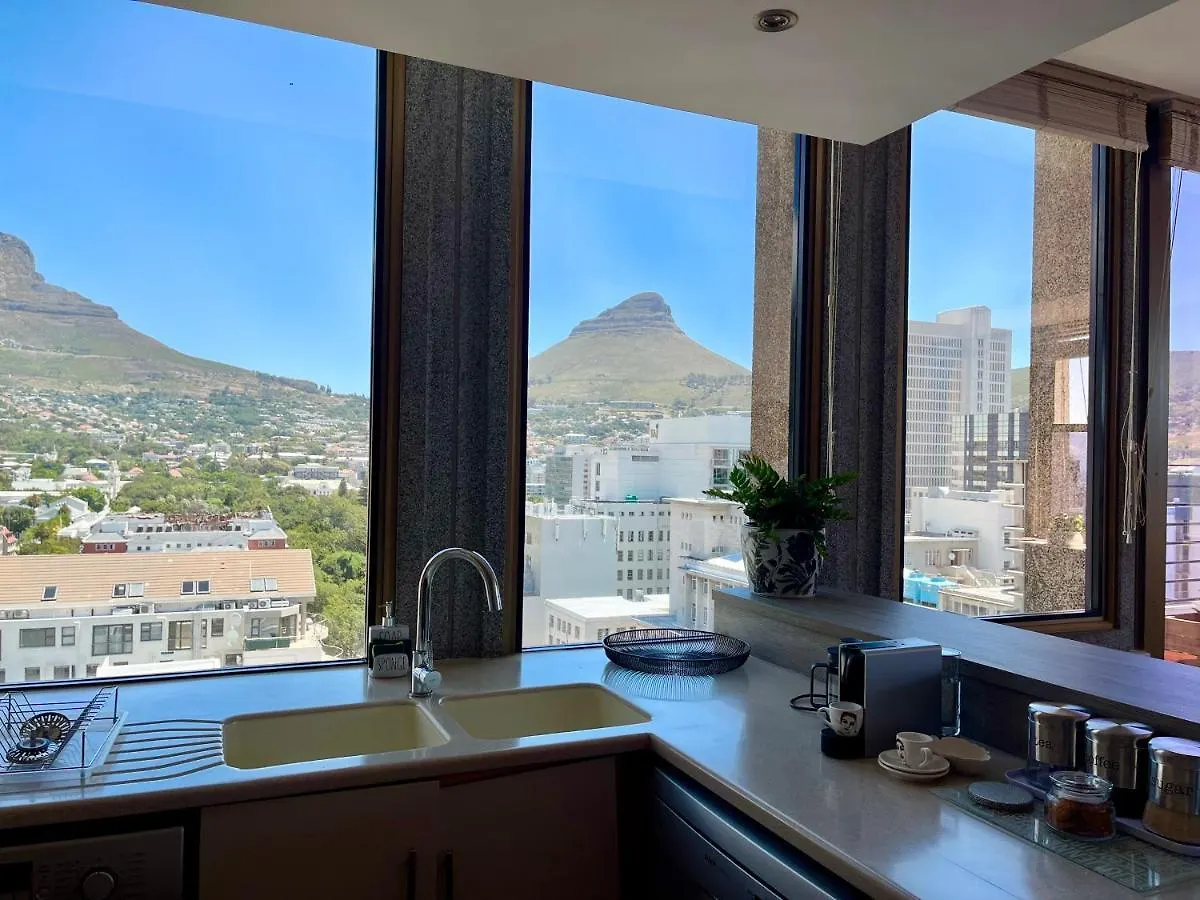 #1604 Cartwright -Diamond In The Sky Daire Cape Town 0*,