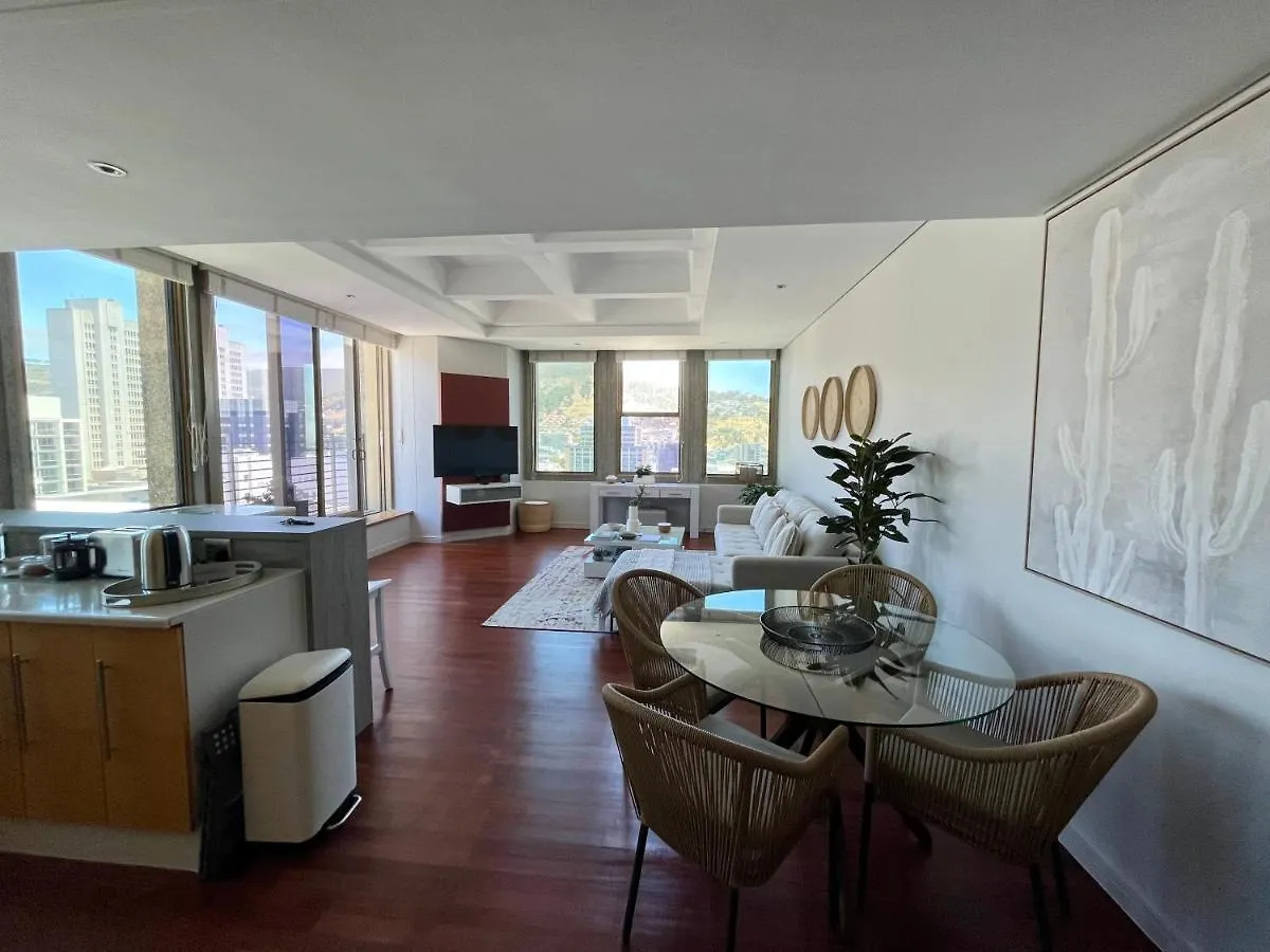 #1604 Cartwright -Diamond In The Sky Daire Cape Town