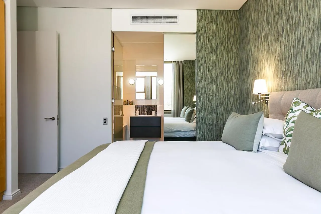 #1604 Cartwright -Diamond In The Sky Daire Cape Town