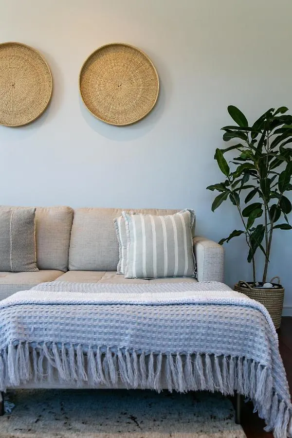 #1604 Cartwright -Diamond In The Sky Daire Cape Town