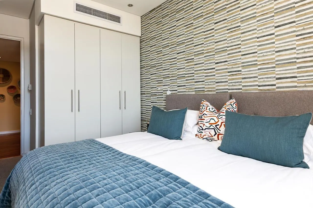 #1604 Cartwright -Diamond In The Sky Daire Cape Town