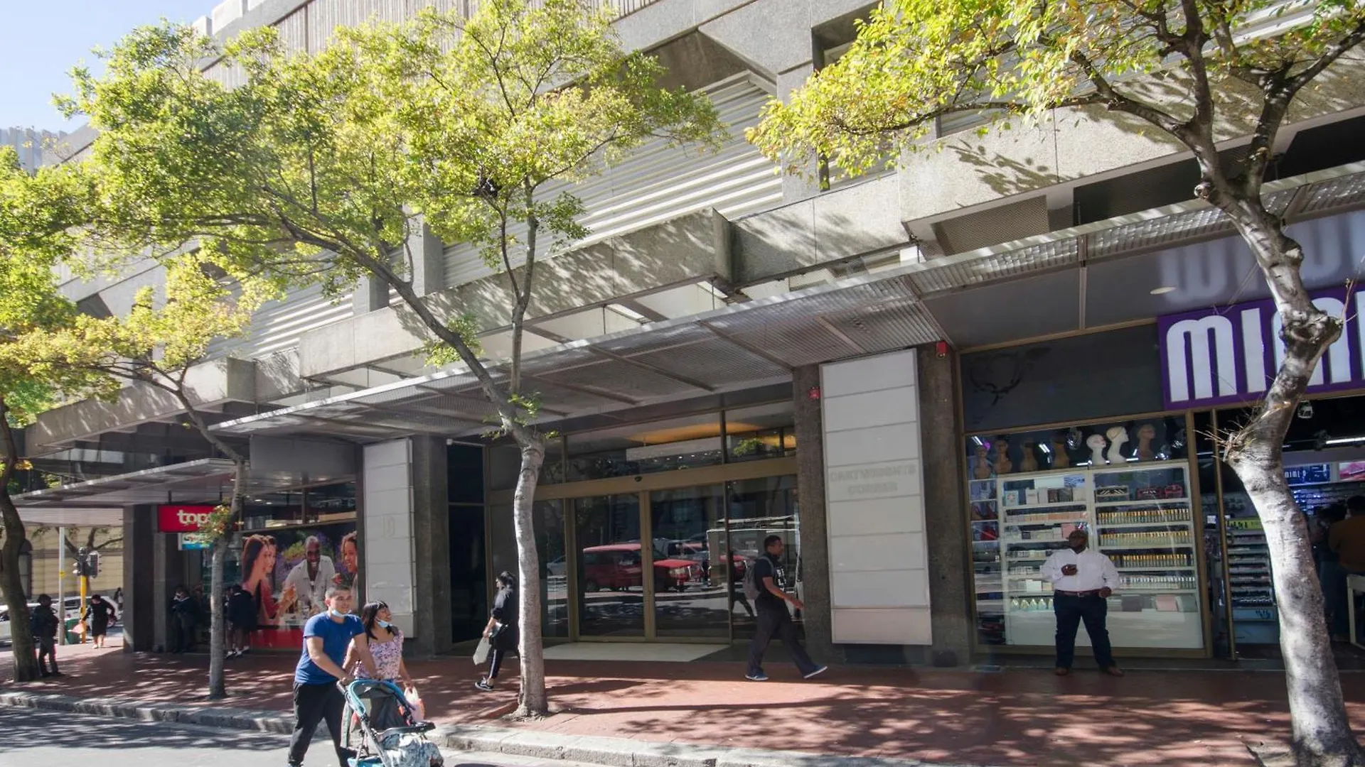 #1604 Cartwright -Diamond In The Sky Daire Cape Town